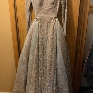 Portia and scarlet long sleeve gown